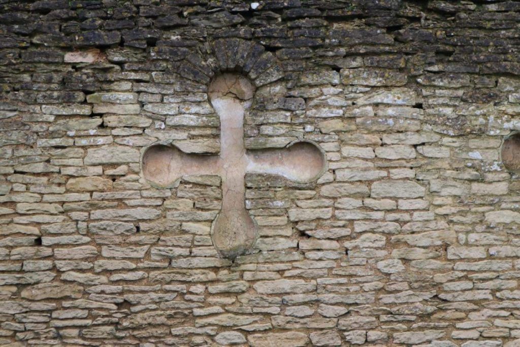  Permission obtained for the conversion of a Grade II* listed barn to a wedding venue and erection of additional accommodation on site. 